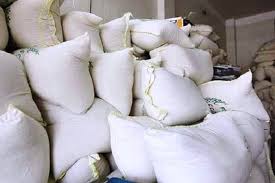 تزریق قطره چکانی برنج دولتی در بازار